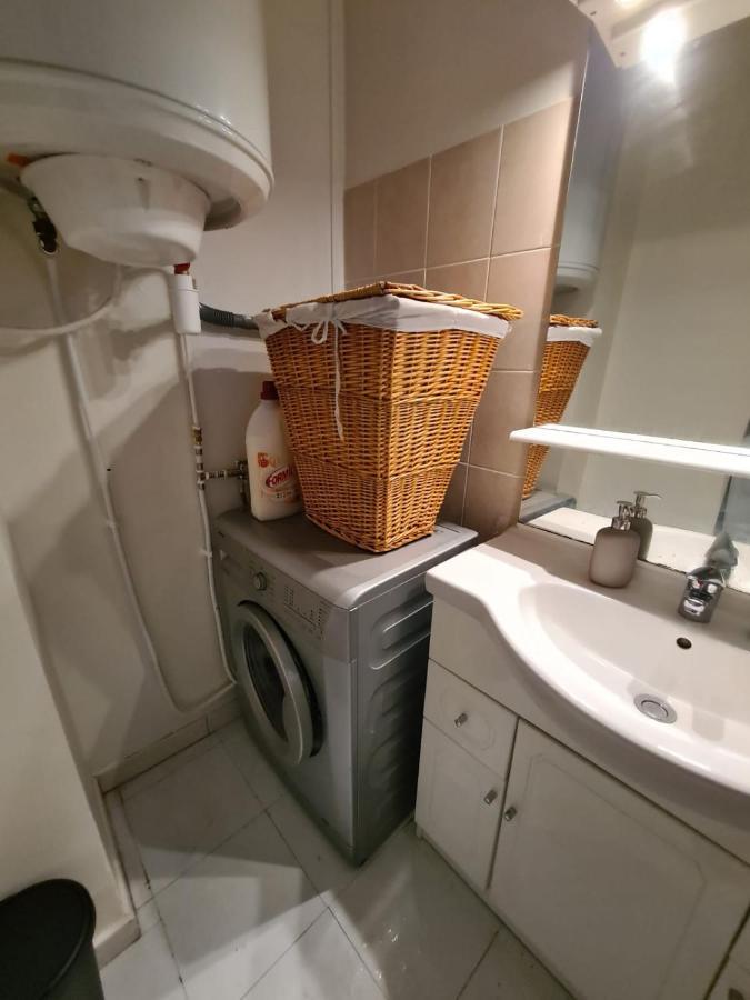 Appartement Cosy Sur Avignon Proche Des Remparts Eksteriør bilde